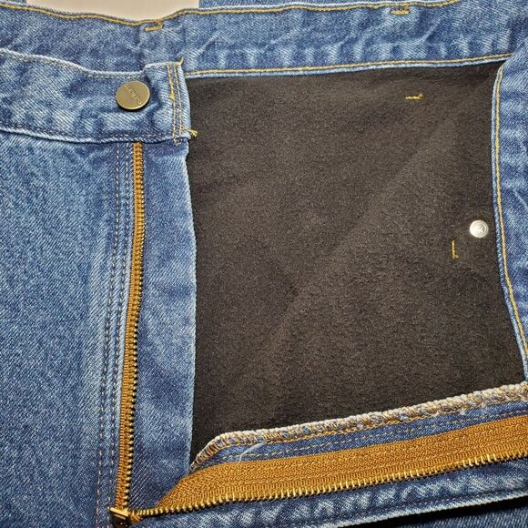 Relaxed-Fit Straight-Leg Fleece Lined Jean Size 38 x 32 - Picture 4 of 13